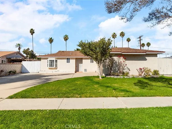 2225 Monica Ln, Santa Ana, CA 92706