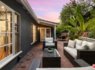 3920 Stone Canyon Ave, Sherman Oaks, CA 91403