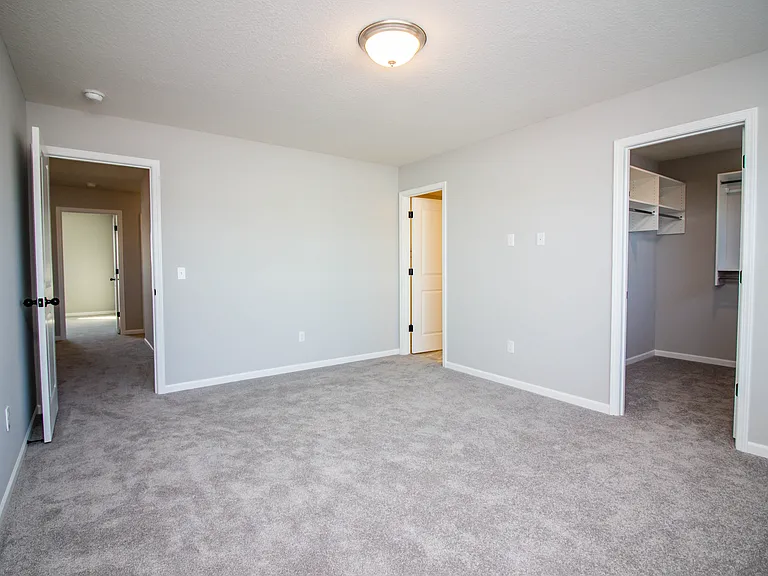 1003 W Hamilton Rd N — Photo 24