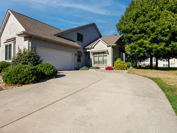 1414B Tamarack Cc Trl, Normal, IL 61761