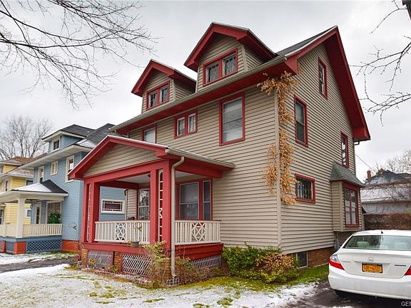 2nd image of 48 Evangeline St