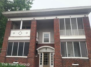 103 W 51st St UNIT 2W, Kansas City, MO 64112
