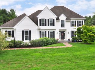 2 Alcott Way, Avon, CT 06001