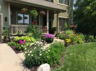 8312 Molokai Dr, Papillion, NE 68046