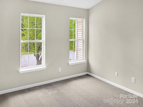 3rd image of 8909 Treyburn Dr