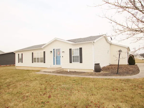1003 N Franklin St, Garrett, IN 46738