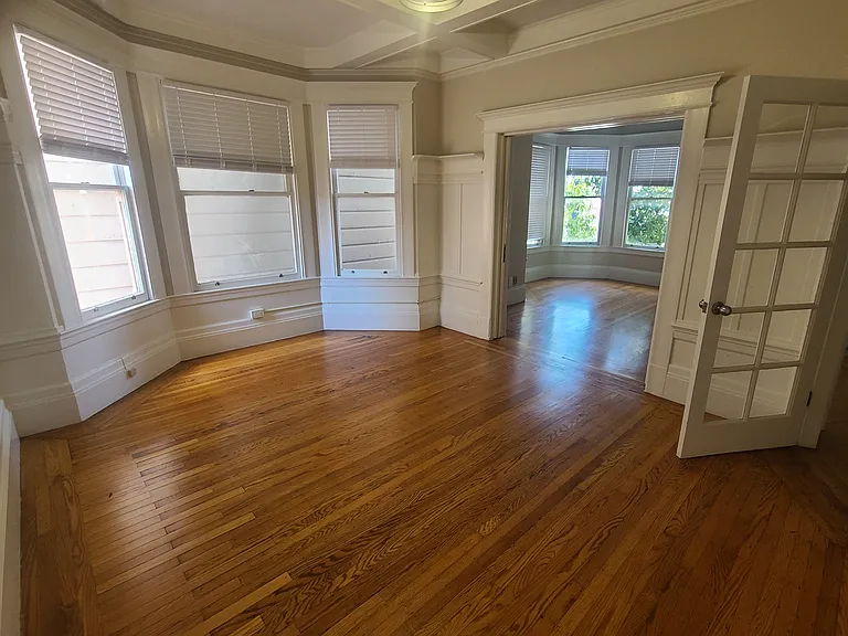 2407 Bryant St — Photo 1