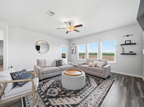 111 Granite Dome Dr, Kyle, TX 78640