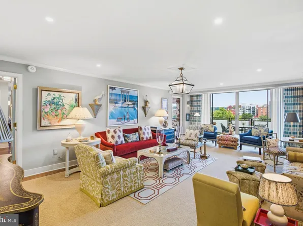 800 25th St NW #705, Washington, DC 20037