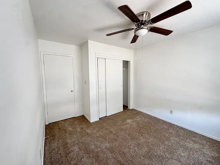 2101 E Pinedale Ave — Photo 8