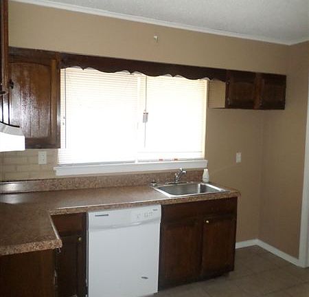 5378 Loch Lomond Kitchen