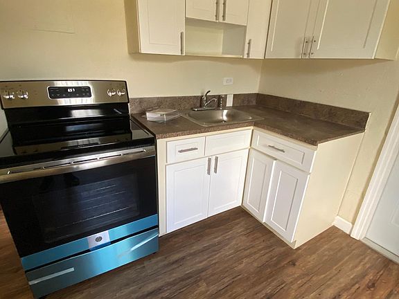 3rd image of 360 NE 82nd St APT A