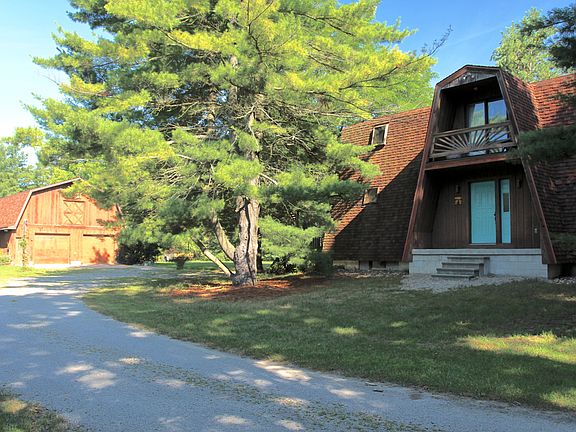 Exterior Front with Barn