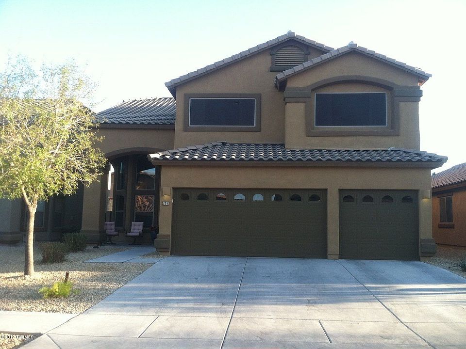 1st image of 287 W Calle Patio Lindo
