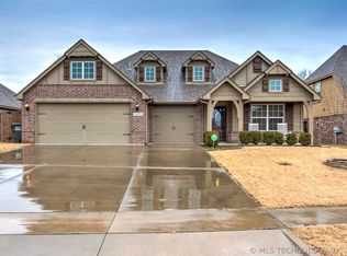 10553 N 121st East Ave, Owasso, OK 74055