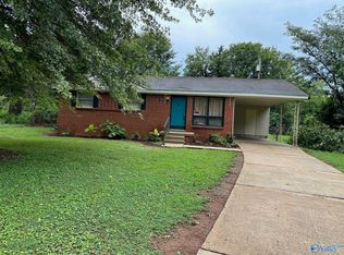 605 Merry Oaks Cir NW, Huntsville, AL 35811