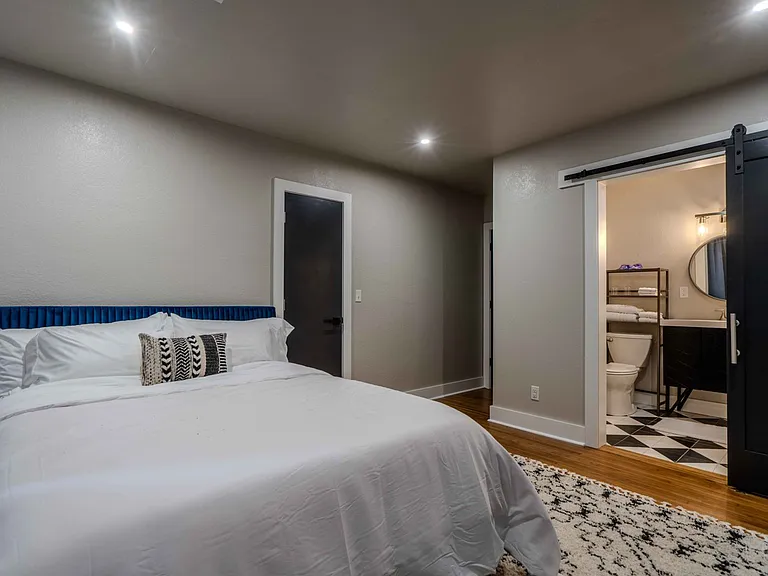 4103 S Madison Pl — Photo 31