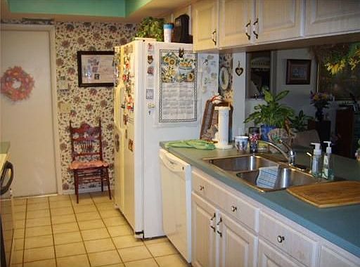 5th image of 4216 Hollowtrail Dr
