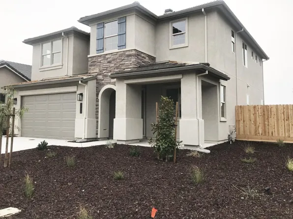 1104 Sunridge Dr, Hollister, CA 95023