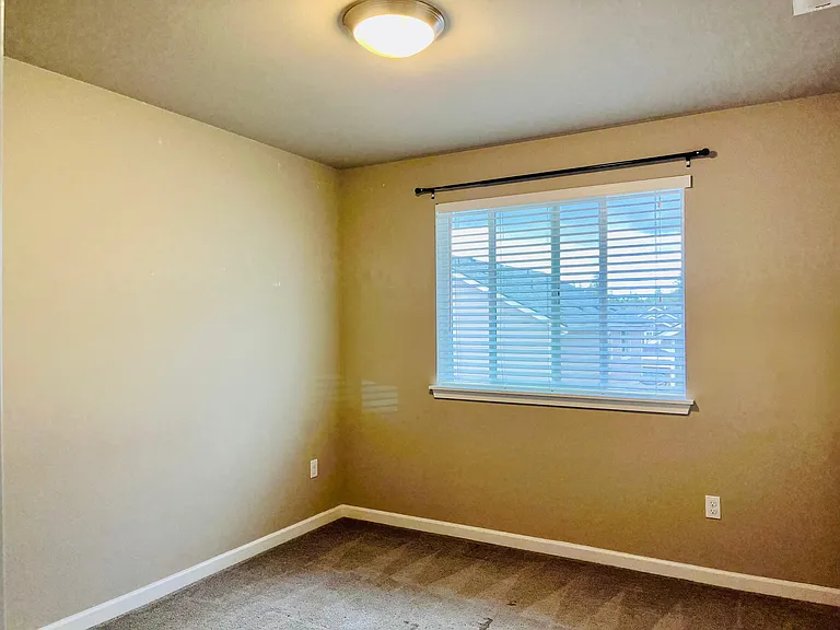 3831 Maritime Dr SW — Photo 19