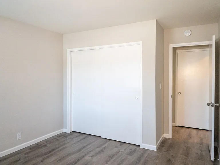 11 S Knoll Rd #15 — Photo 13