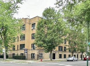 3904 W Argyle St #C4, Chicago, IL 60625