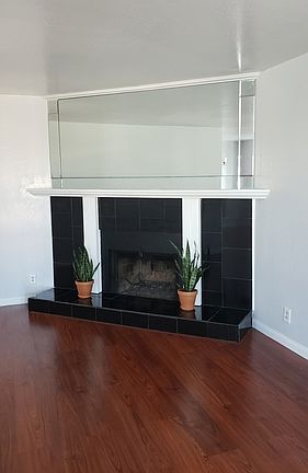 3rd image of 122 Park St