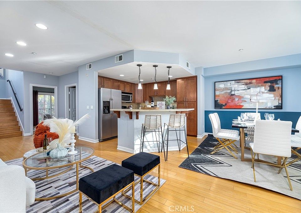 10803 Hesby St UNIT 104, North Hollywood, CA 91601 Zillow