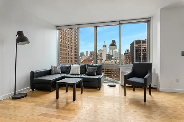 Rented by BARNES New York | media 32