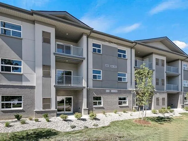 1840 Cabana Rd E #103 — Photo 11
