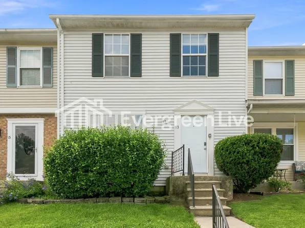 13 Hardwood Dr, Baltimore, MD 21237