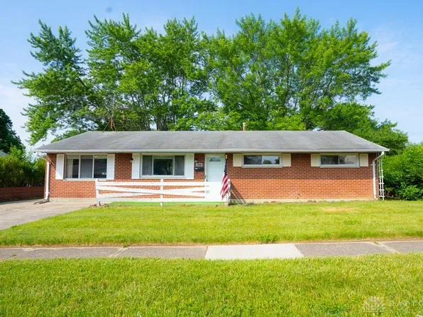 6905 Morley Ln, Huber Heights, OH 45424