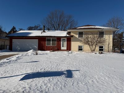8458 Ivywood Ave S, Cottage Grove, MN, 55016