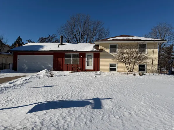 8458 Ivywood Ave S, Cottage Grove, MN 55016