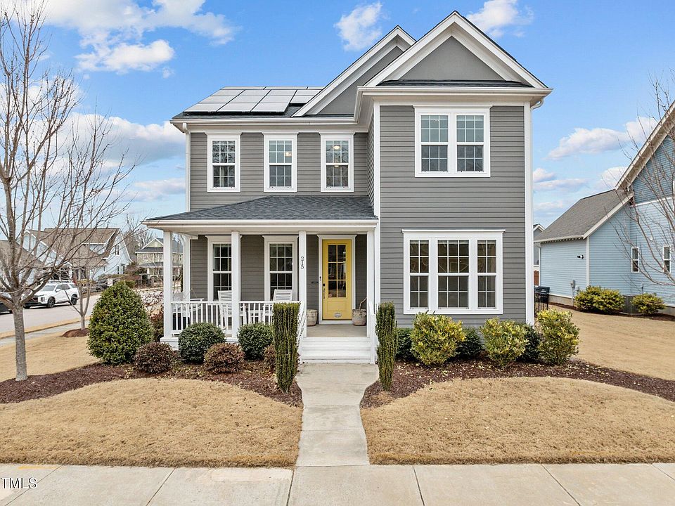 1st image of 215 Ellsworth Manor Dr