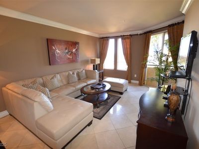 270 E Flamingo Rd UNIT 319, Las Vegas, NV, 89169