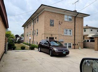 905 N 23rd Ave #2, Melrose Park, IL 60160