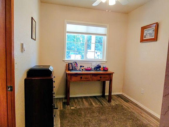 5th image of 13620 Cedar Glen Ln SE
