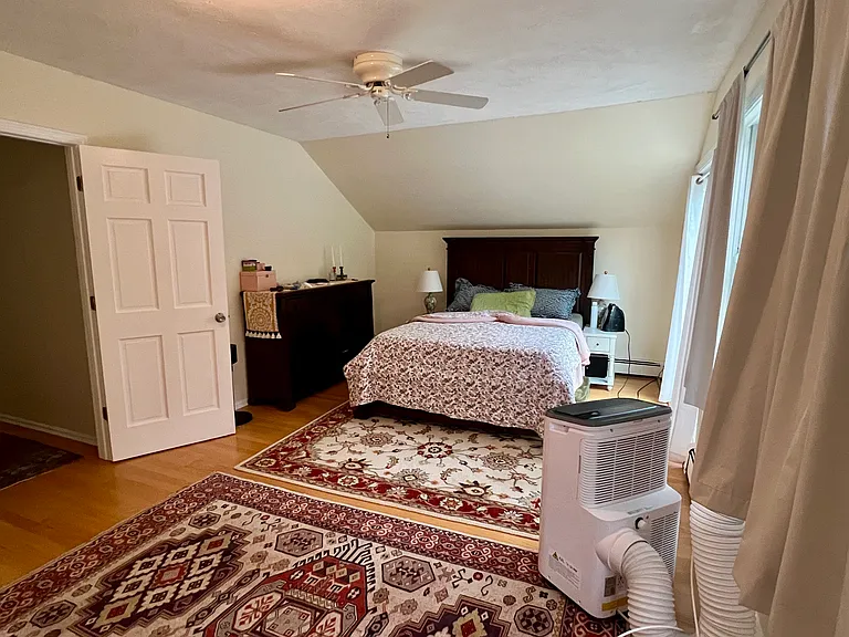 46 Auburndale Ave — Photo 7