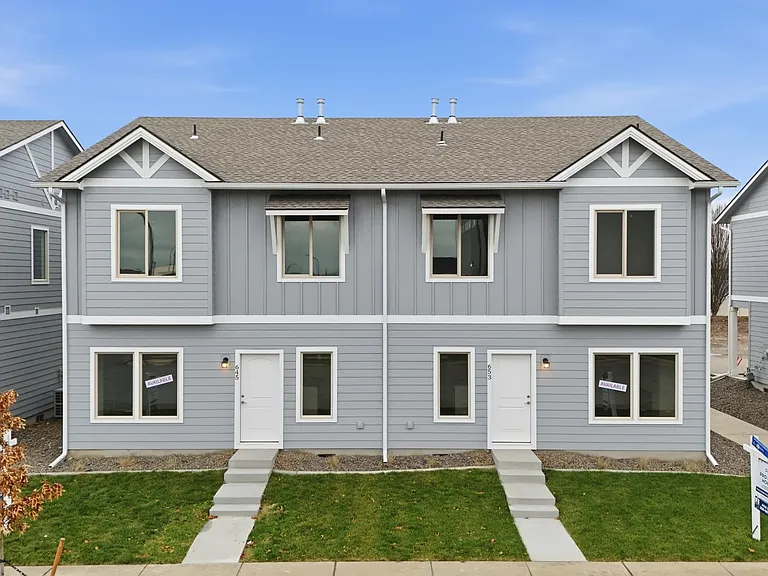 645 N Creative Way — Photo 2