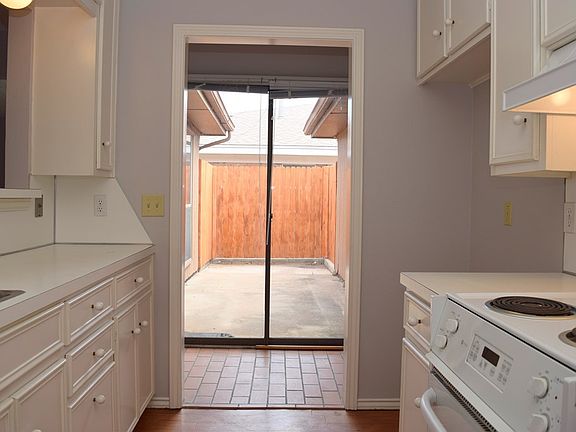 5th image of 2311 Haynes Dr