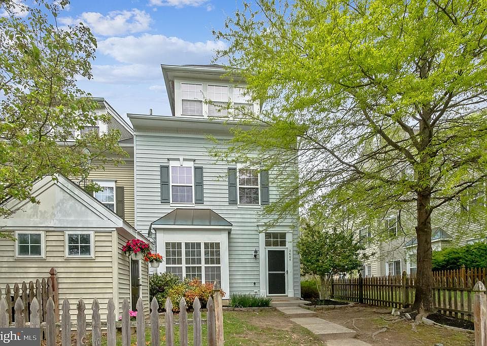 1st image of 2606 Chancellor Ct