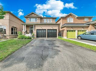 40 Linderwood Dr, Brampton, ON L7A1S3