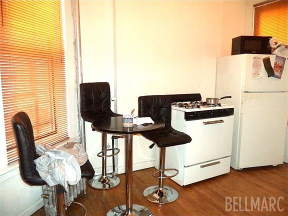 3rd image of 496 W 133rd St APT 1R