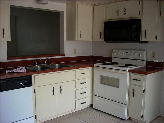 2nd image of 12018 Pepperdine Pl