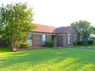 317 Ripplewood Dr, Mesquite, TX 75150