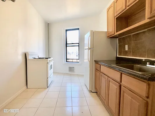 Rented by Citi Habitats | media 16