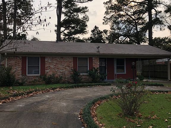 3rd image of 3229 Valley View Dr