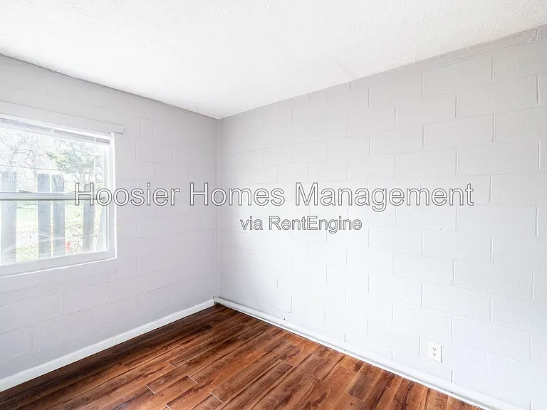 1254 W 23rd St #2 — Photo 11
