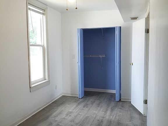 2nd image of 3520 S Emerald Ave APT 3